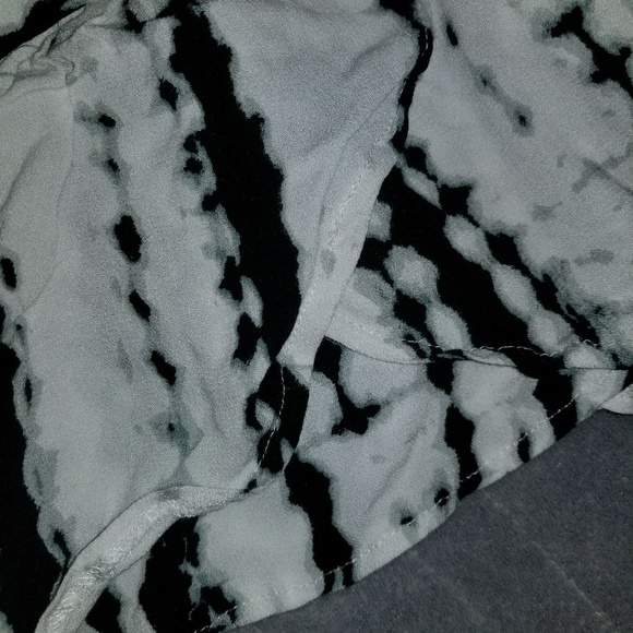 Patterned shorts - Picture 4 of 4